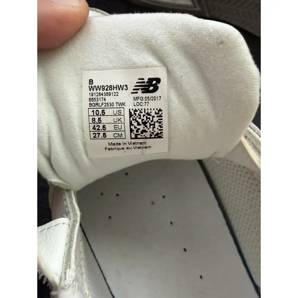 Size 10.5 - New Balance 928 V3 Hook and Loop White Womens Walking Shoes